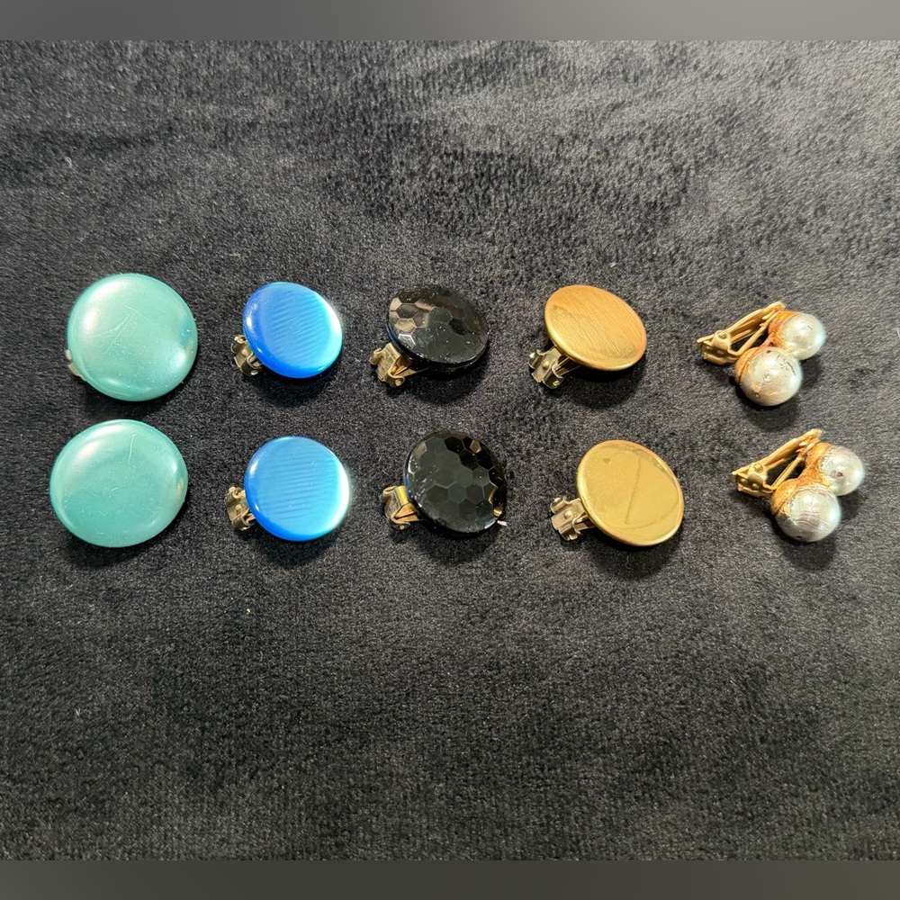 Vintage! Clip-On Earring Set in Multiple Colors